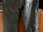 Pánské černé moto kalhoty z kvalitní hovězí kůže