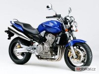 Moto skupina Honda CB 900F Hornet
