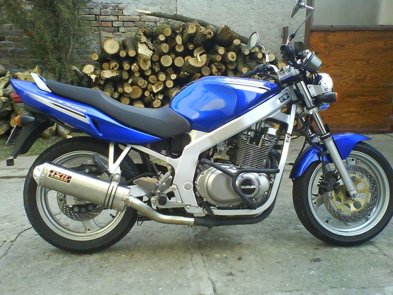 Suzuki GS 500E IP8571213 J mam tuhle motorku z n mecka a je t ji 